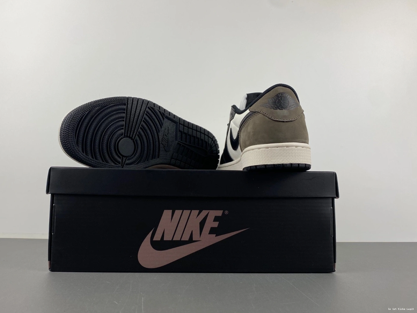 Air CZ0790-102 Palomino OG Low 1 Mocha Jordan 1122